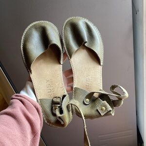 SOLD | Ruby Barefoot Olive Green Leather Women's Sandals